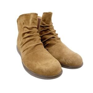Munro Women's Toasted Sesame Brown Suede Scout Booties Size 8.5 M